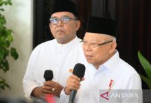 58 Ribu Jemaah RI Masih di Arab Saudi, DPR Minta Kemenag Tindak Travel Nakal 47 Bericuan
